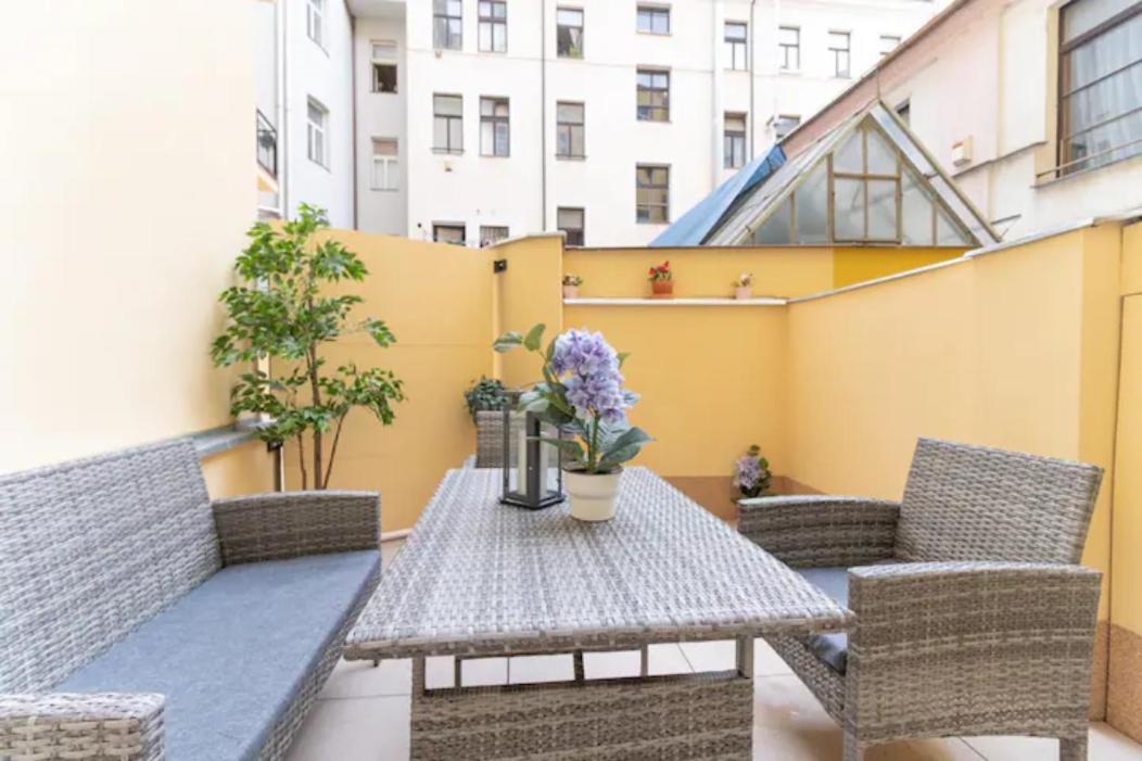 Favorite Apartment In The Center Of Prague 1 Zewnętrze zdjęcie