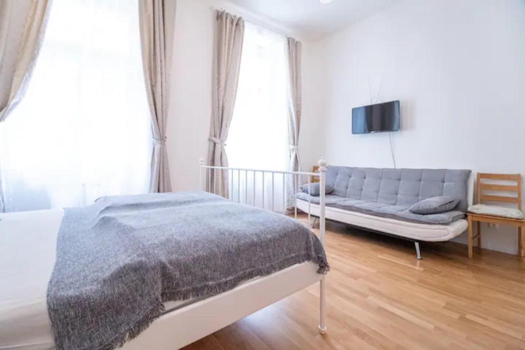 Favorite Apartment In The Center Of Prague 1 Zewnętrze zdjęcie
